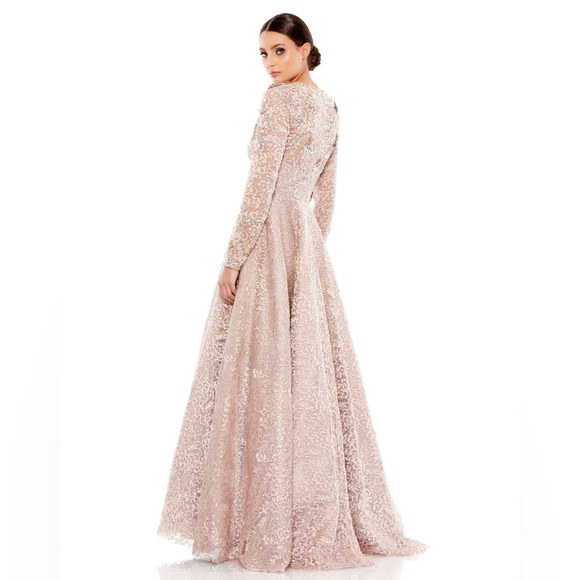 NWT Mac Duggal EMBELLISHED ILLUSION LONG SLEEVE A LINE GOWN Sz 4 Wedding Prom - Picture 3 of 16